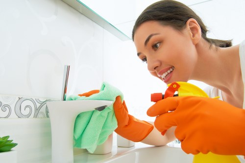 Readable online content with headings and contrast for Tokyngton Carpet Cleaners users